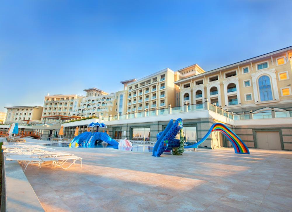 Merit Royal Premium Hotel Casino & Spa