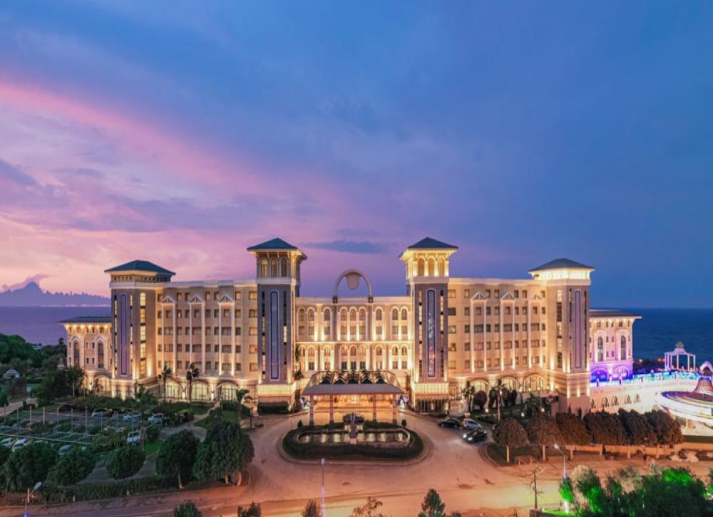 Merit Royal Premium Hotel Casino & Spa